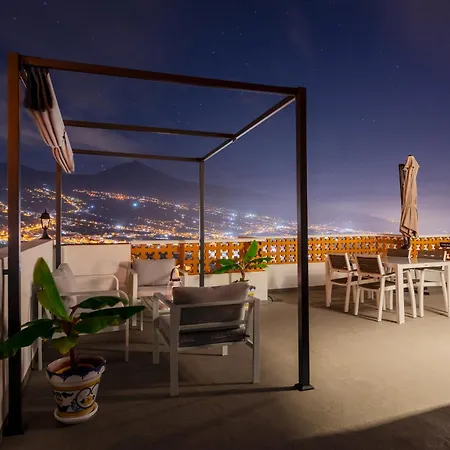 Elegant, Comfortable Penthouse With Scenic Views Apartment La Orotava