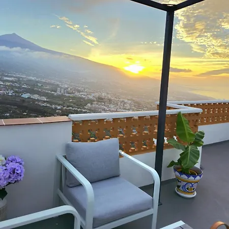 Elegant, Comfortable Penthouse With Scenic Views * La Orotava