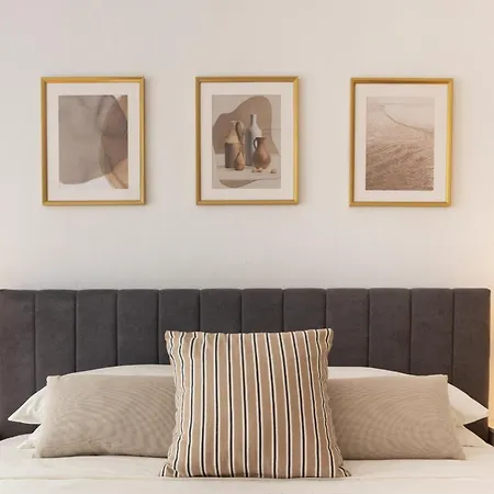 Elegant, Comfortable Penthouse With Scenic Views Apartamento